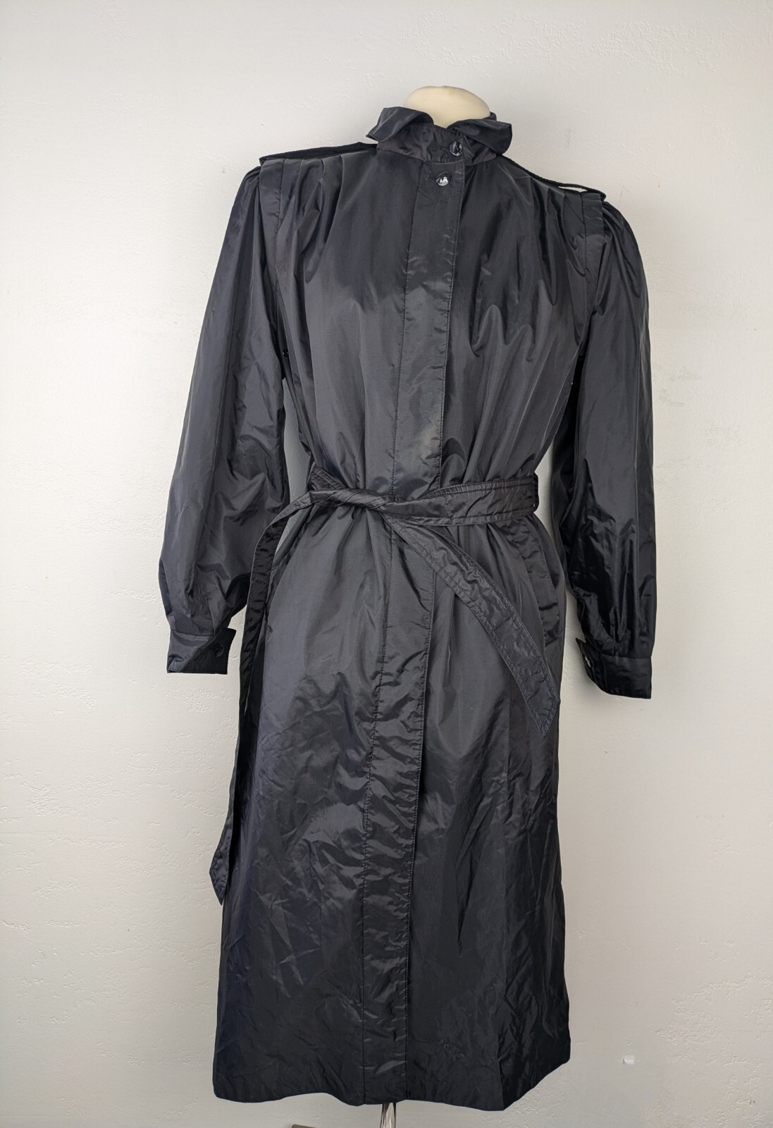 Vintage Women’s Rain Coat Long Black Trench Fog Nylon Jacket Pleated 5/6