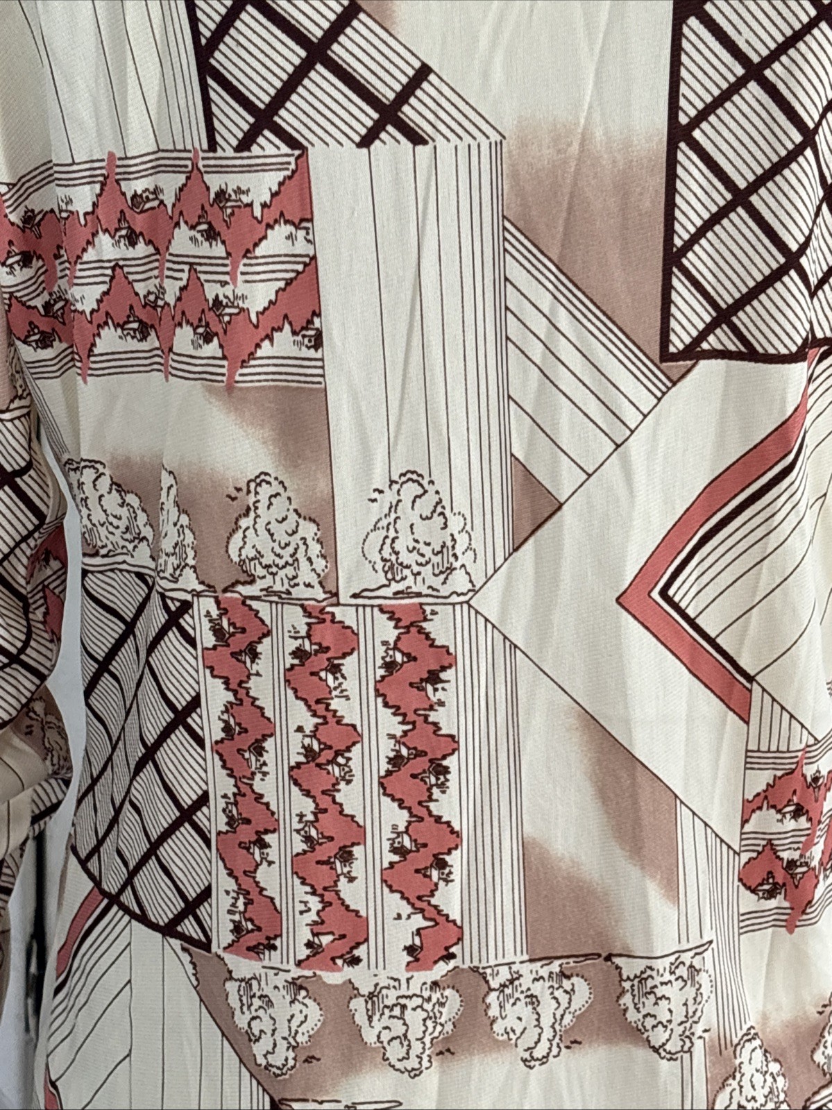 VTG 70s Women’s Disco Graphic Button Up Brown Pink LADY ARROW Dagger Collar