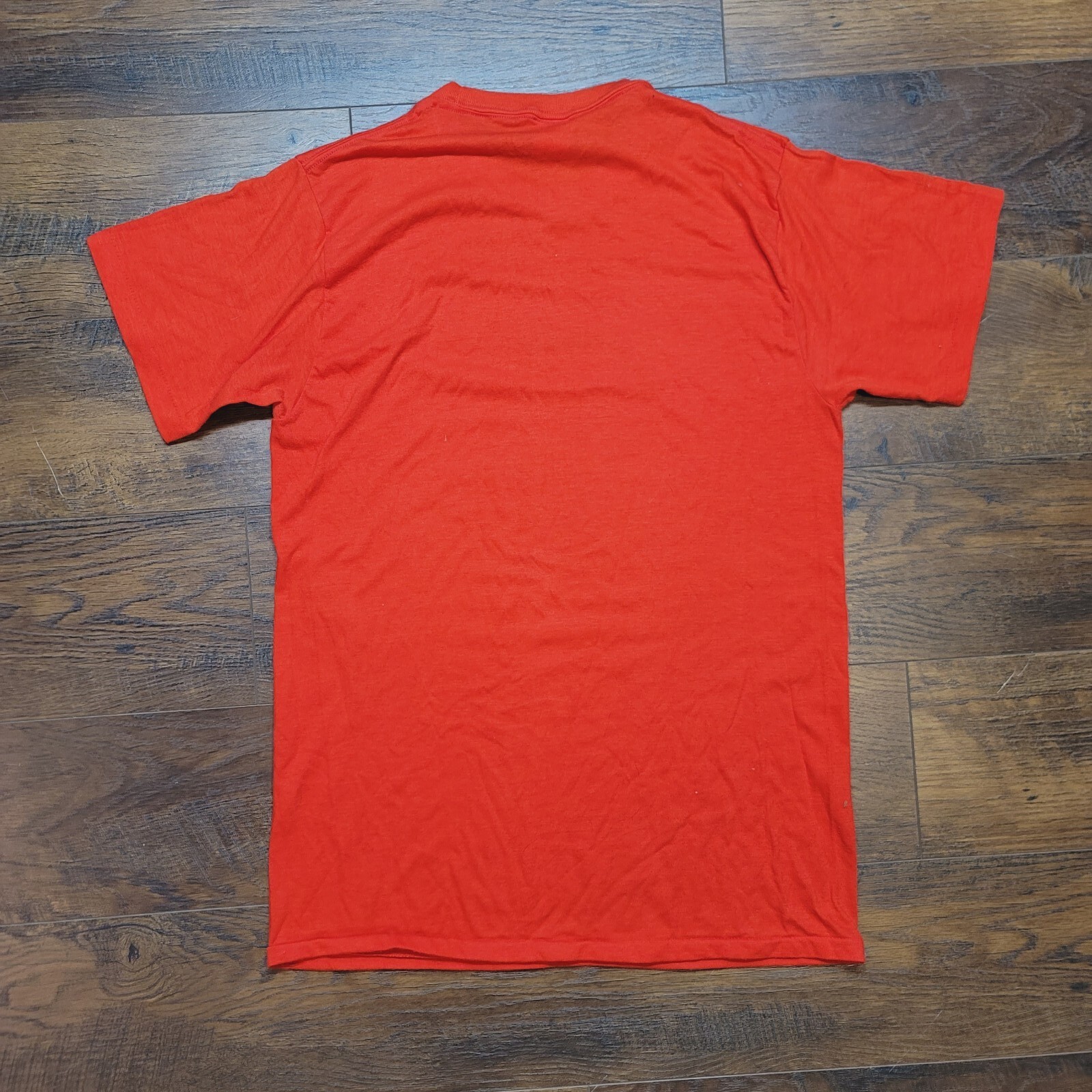 Vintage 70s 80s Womanbooks NYC Book Store Library Feminist LGBT Red T-Shirt L