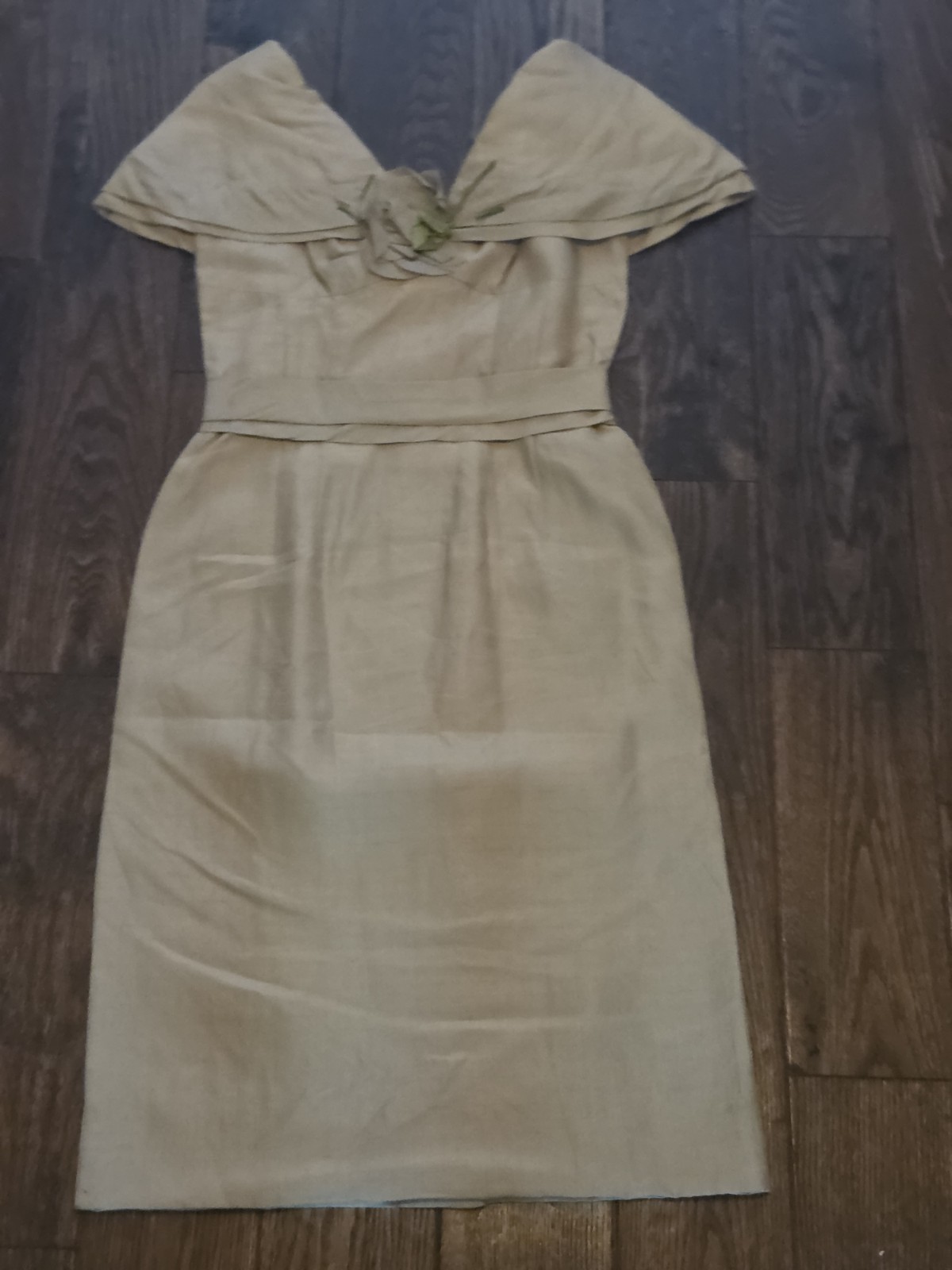 Vintage 1950 1960 Cocktail Dress Shantung Silk Portrait Collar Floral Applique M