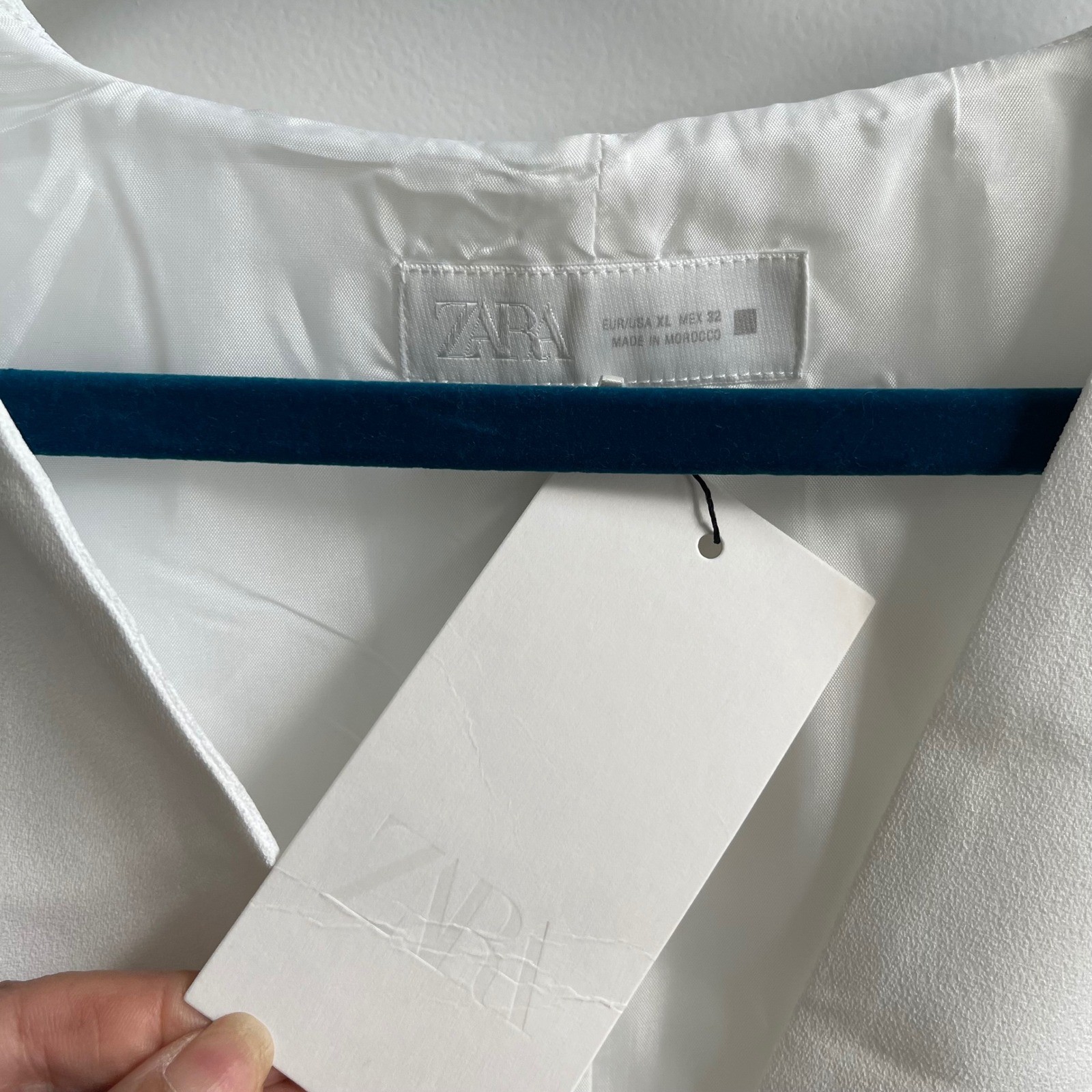 Zara Dress Women XL White Old Money Pleated Mini Skirt V-Neck Waistcoat Vest