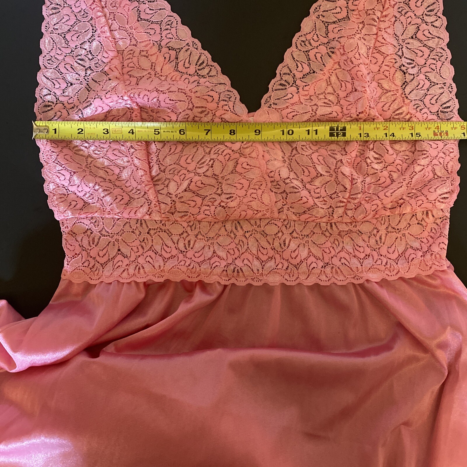 Vtg. Amoureuse Peignoir Set Pink Nightgown/Robe Size Medium Nylon