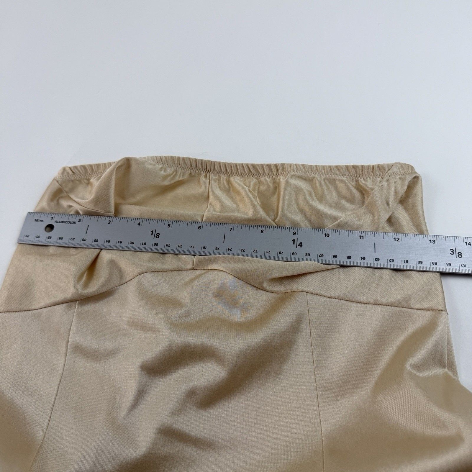 JC Penney Strapless Midi Slip Size 34 Beige Nude Nylon Antron III 70’s VTG