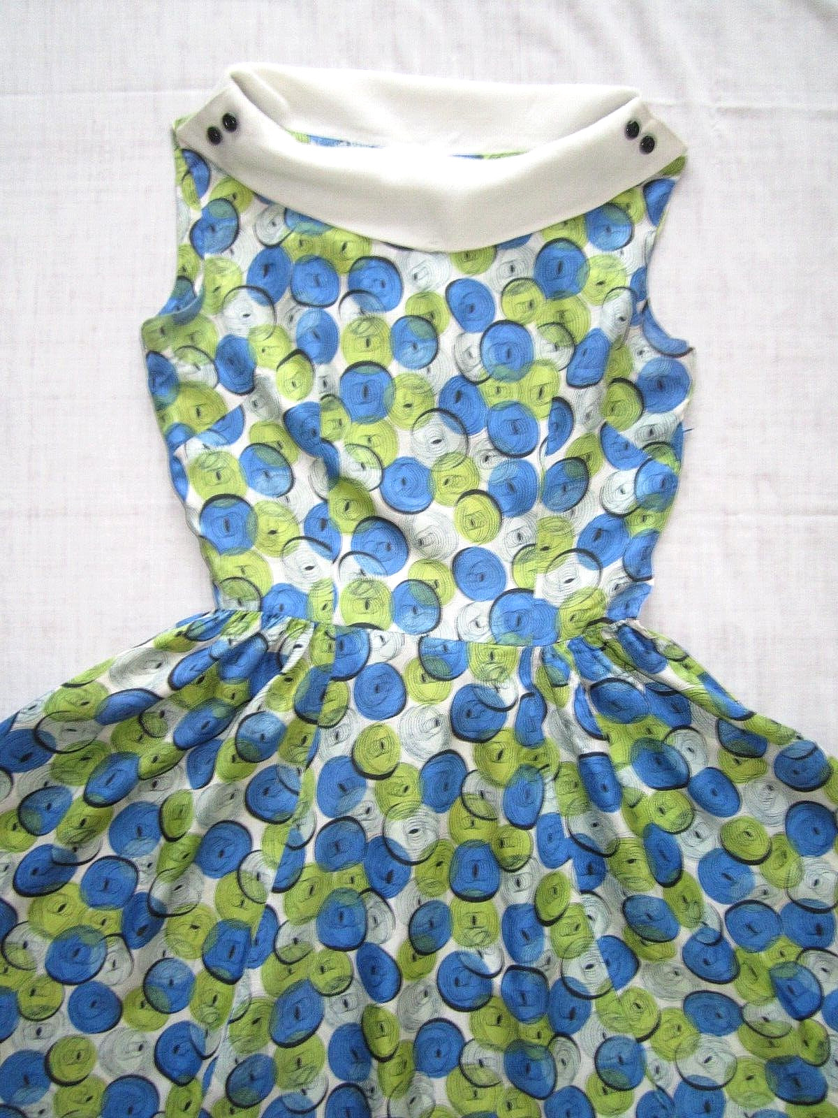 Vintage 40s Dress Costume Junior Fashion by Carole King Swing Skirt Boat Collar