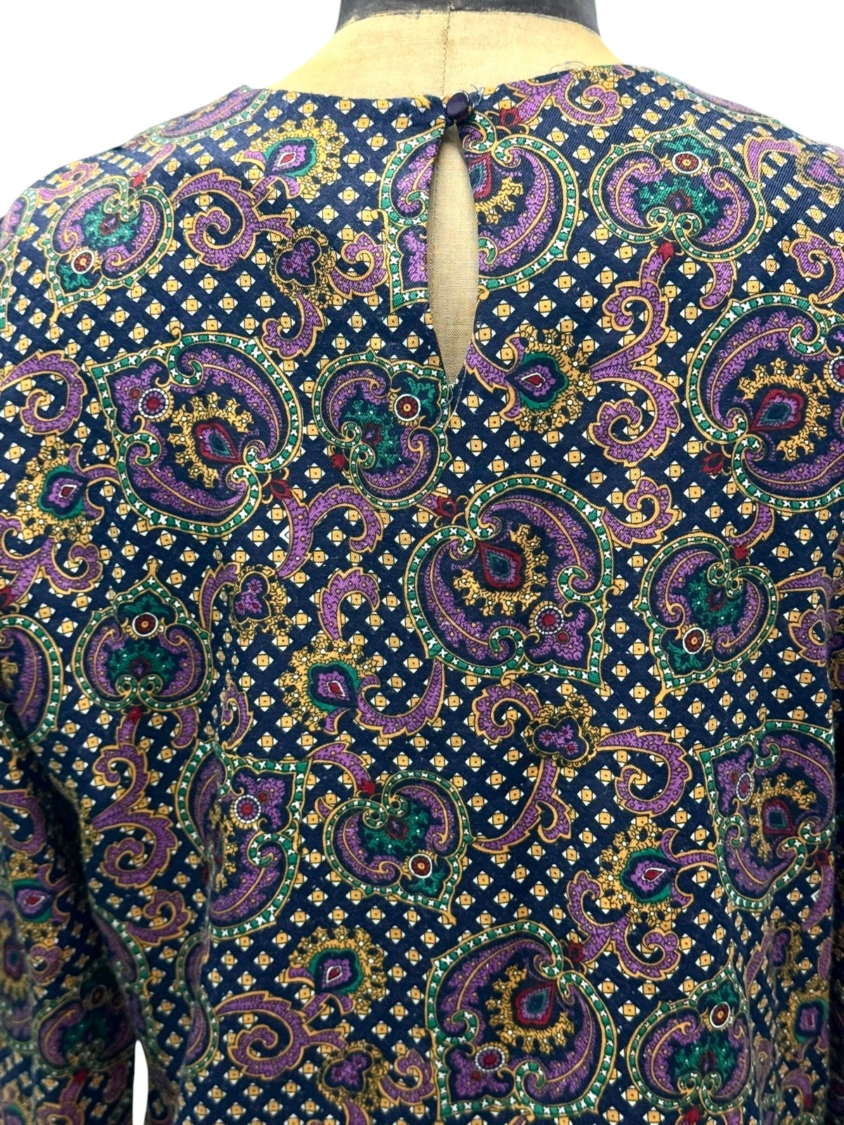 Vintage 1970s Jolene Fashion Purple Paisely Pussy Bow Blouse Size 12
