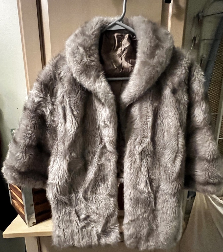 Vintage 1960s Sears Fashions Gray Faux Fur Cape Shawl Coat Brocade Lined Size L