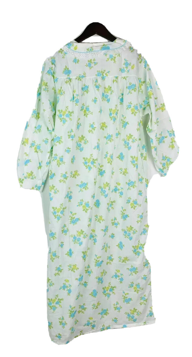 Vintage night gown NWT White Green Floral white ruffles light size 38 large