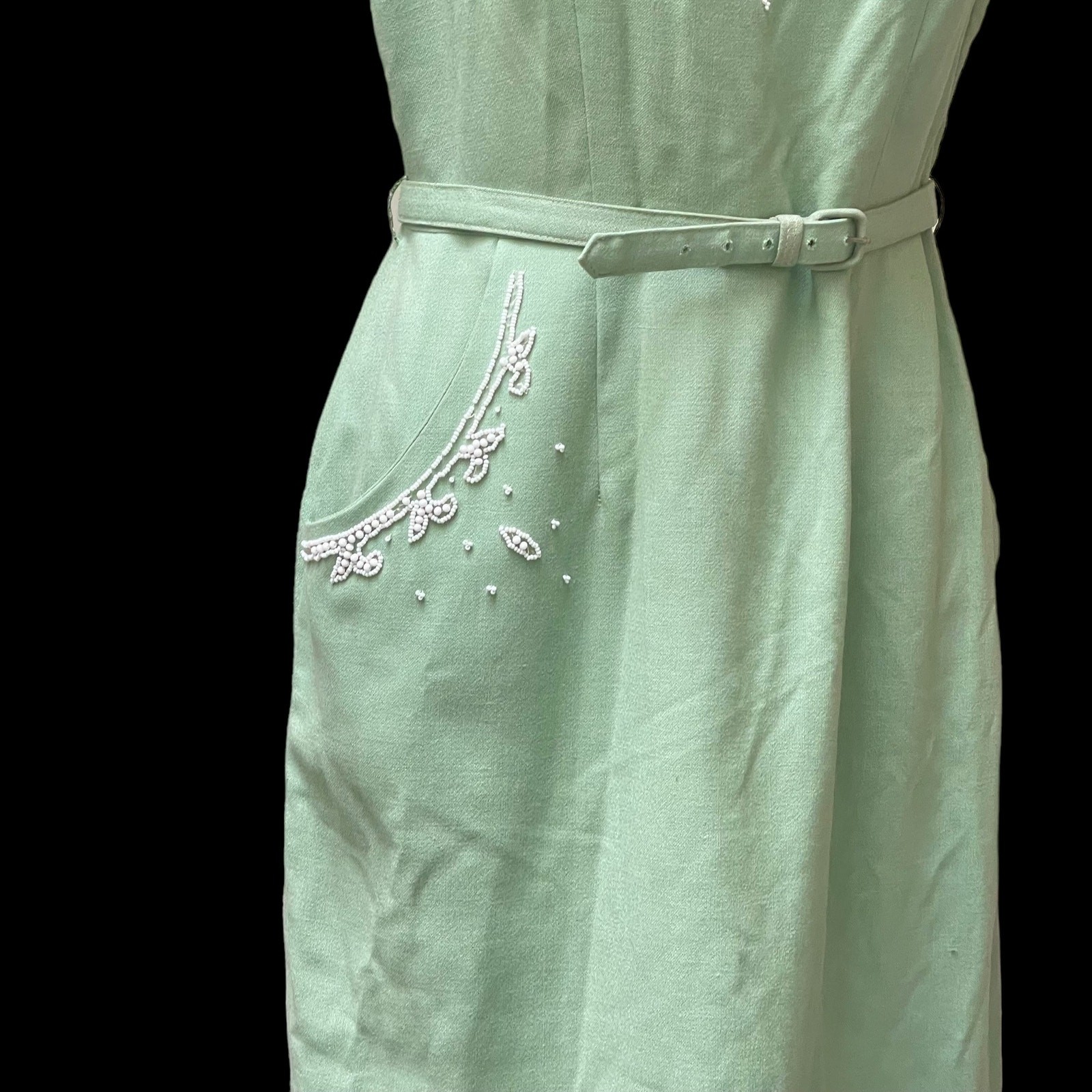 Beaded Sexy Green Wiggle Dress 1960’s Linen A-Line Pencil Skirt W/Pocket Vintage