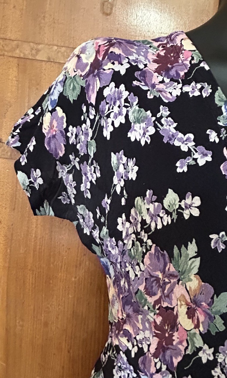 VTG 90’s Starina Bias Cut Floral Midi Dress M 90’s Does 40’s