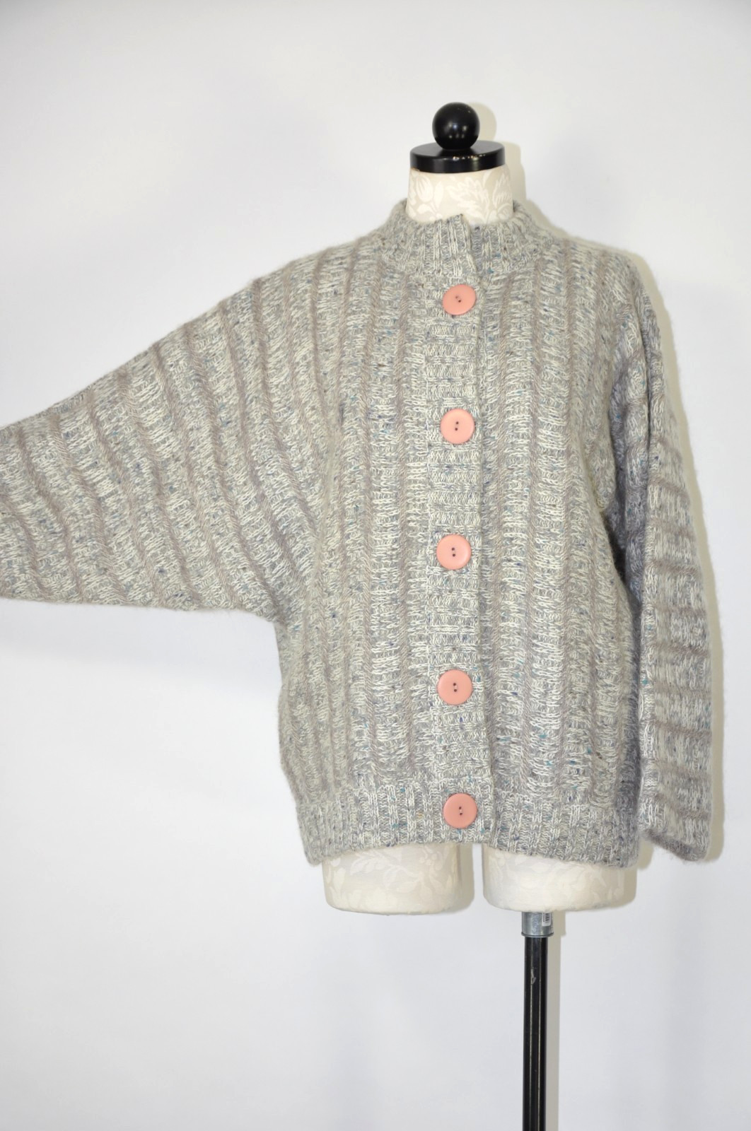 80s Vintage Gray Fuzzy Wool Mohair Buttoned Cardigan Sweater Jacket Women L XL