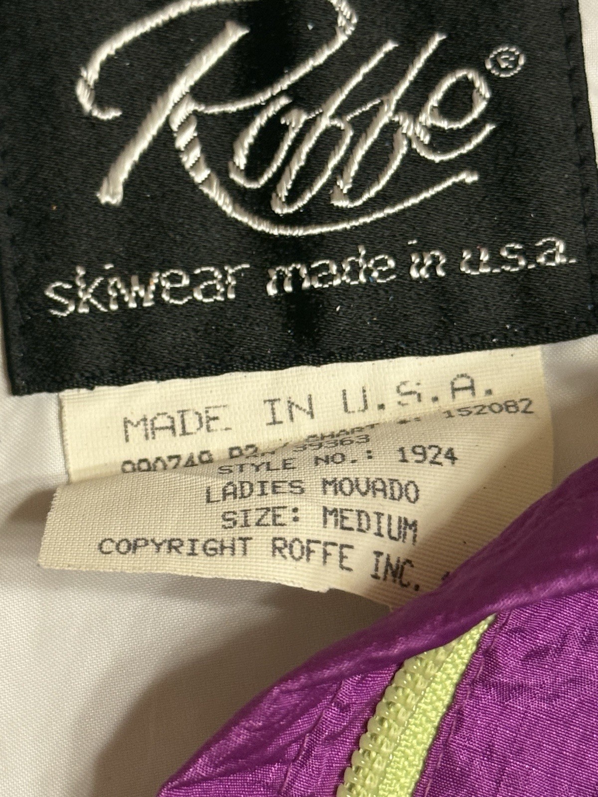 Vintage Roffe Skiwear Nylon Pullover Windbreaker Made In USA Size M