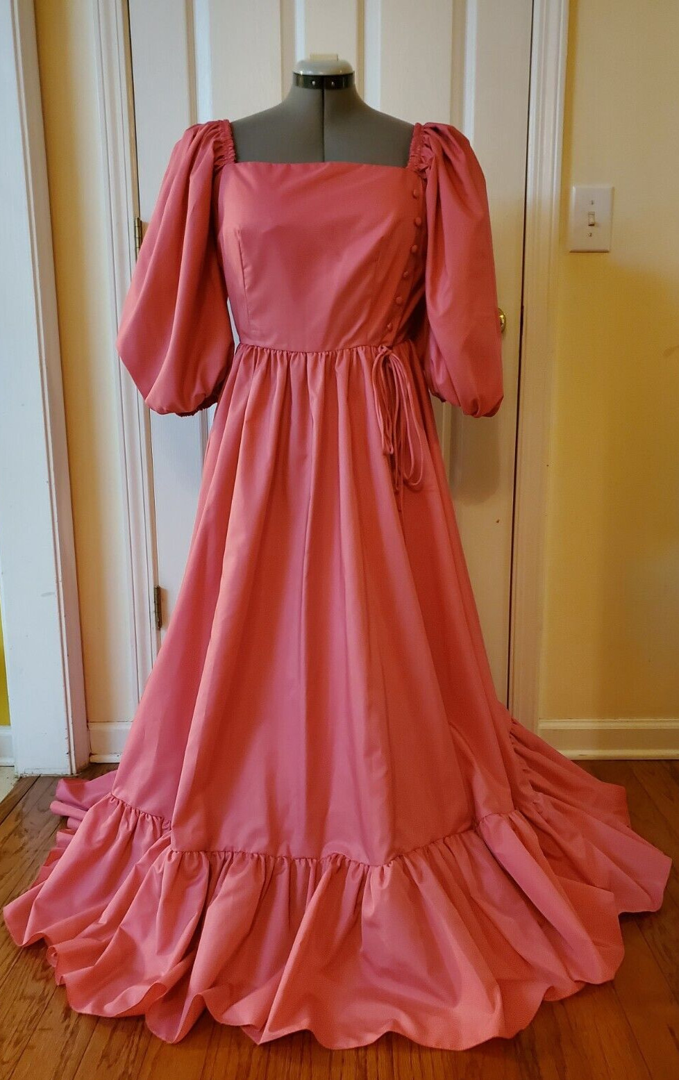 VTG Lorrie Deb San Francisco Pink Off Shoulder Cotttage Dress Balloon Sleeves
