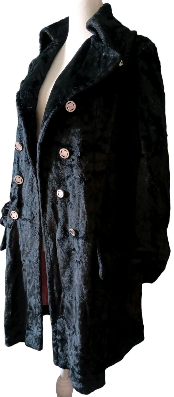 VTG 70s Fit To Flare Short Double Breasted Faux Fur Coat w/ Button Down Collar S