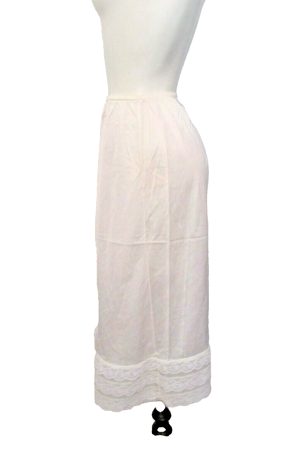 Sliperfection 663 Nylon Tricot Non-Cling Half Slip Petticoat M 27/29 Waist USA