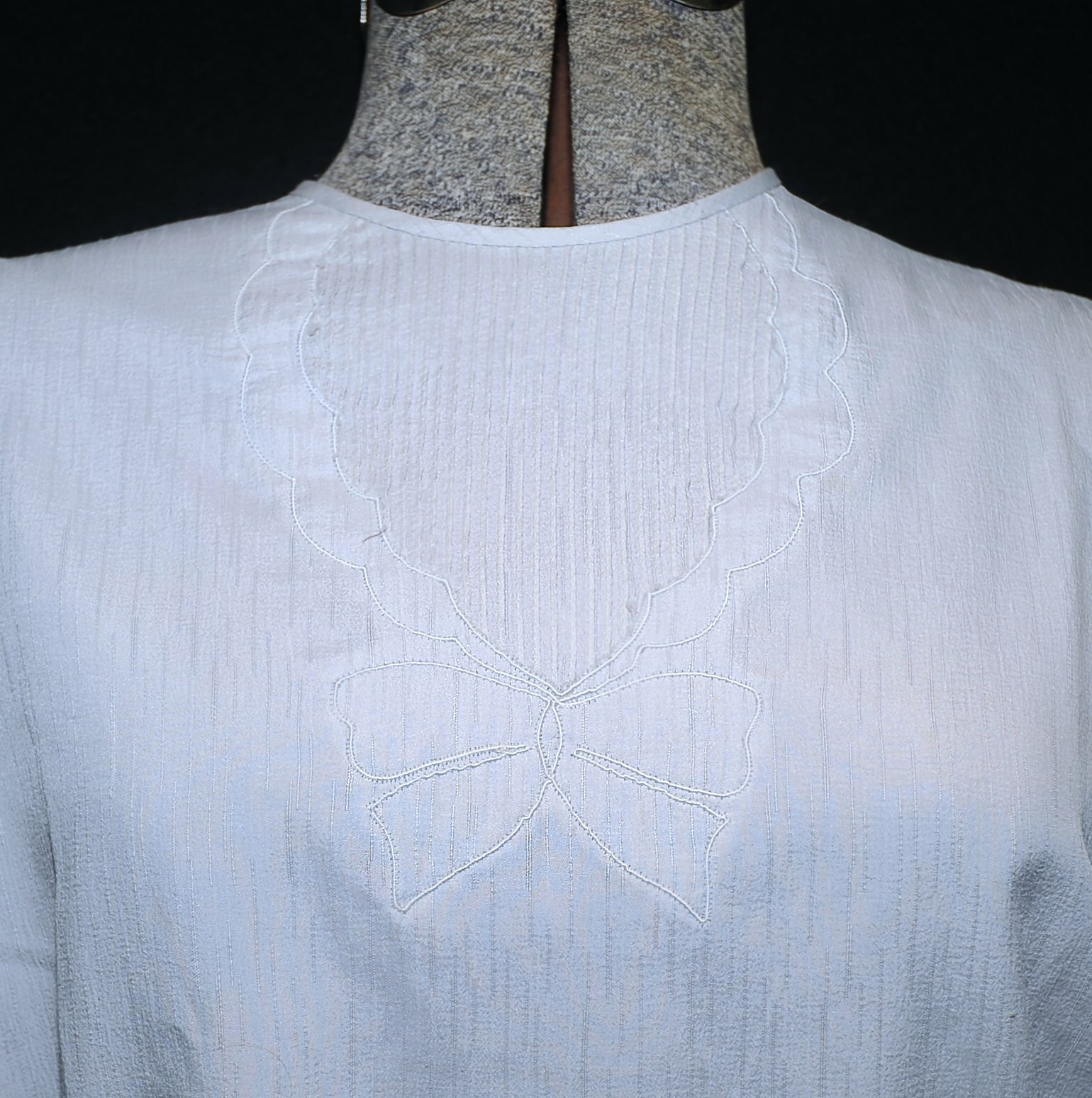 VTG 50’s 60’s Pale Gray Silk Blend Blouse 'Bow’ Pleating Detail at Neckline MED