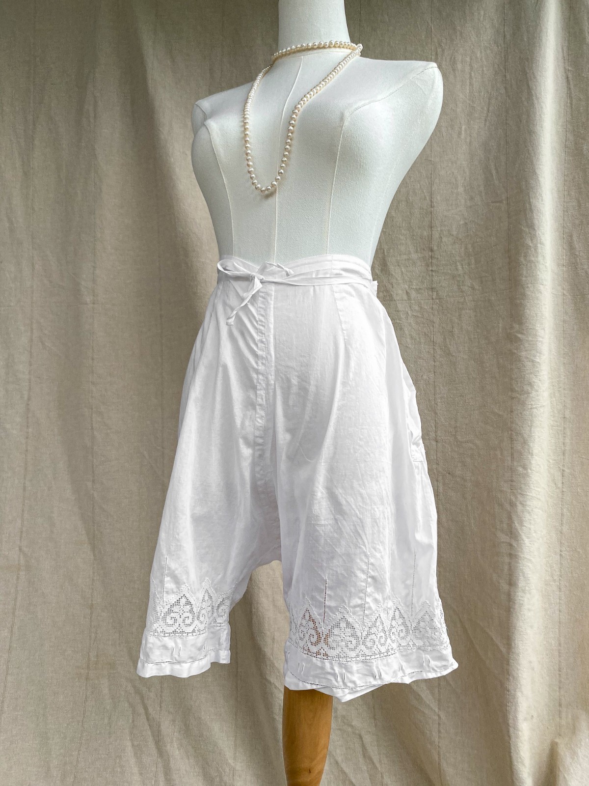 Antique Victorian Edwardian White Cotton Lace Bloomers Pantaloons Drawstring