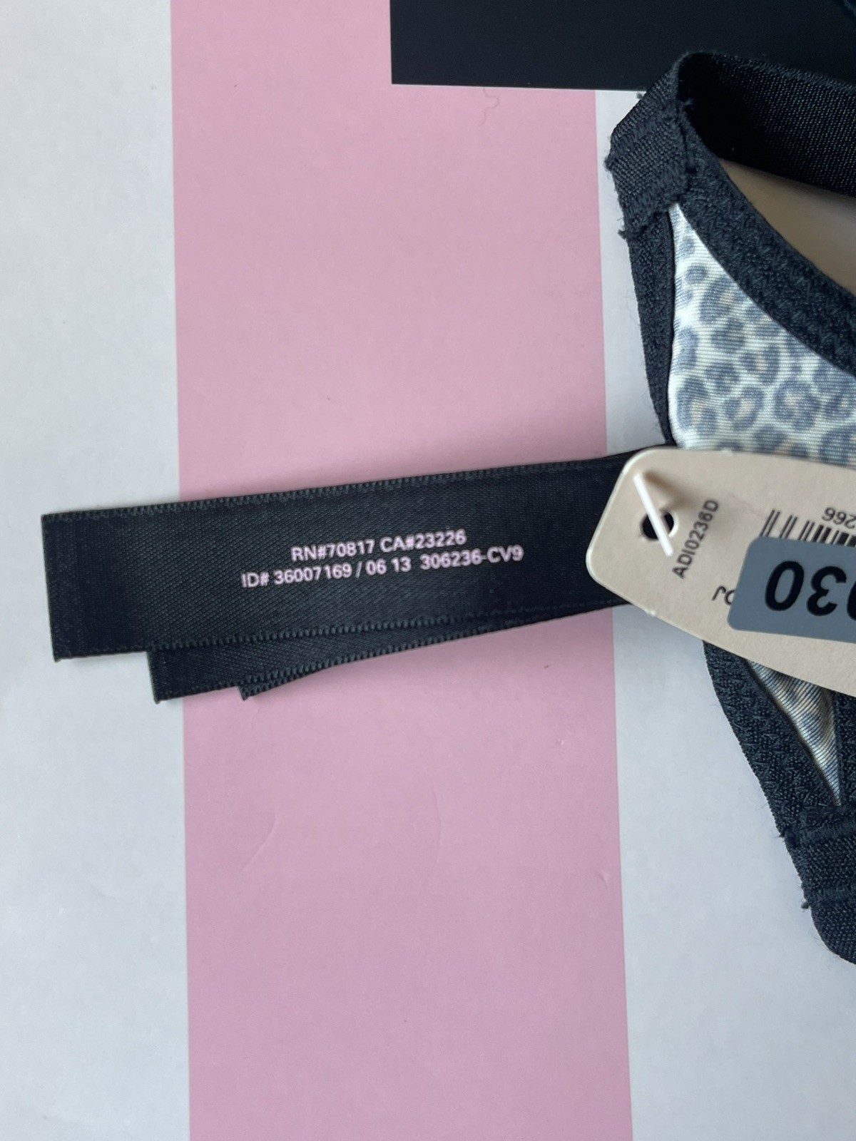 NWT 2013 Victoria’s Secret Very Sexy Thong, Animal Print- OS Silky-Smooth
