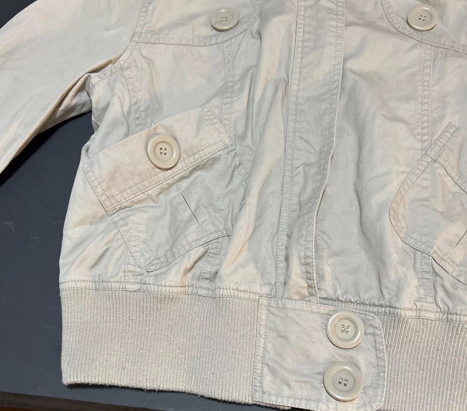 Rue21 Beige Short Cropped Jacket 3/4 Sleeve Size XL 6 Large Buttons Two Pockets