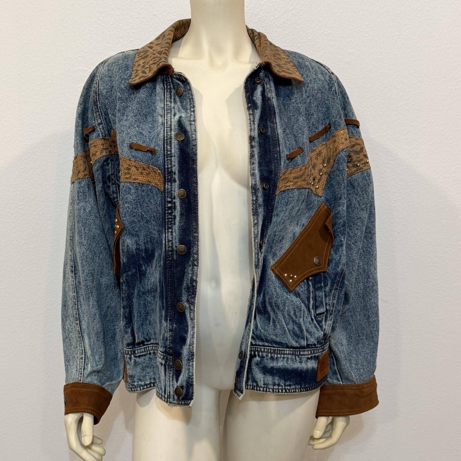 WINLIT Vtg 80s Acid Wash Denim Animal Print LEATHER Distressed Bomber Jacket L