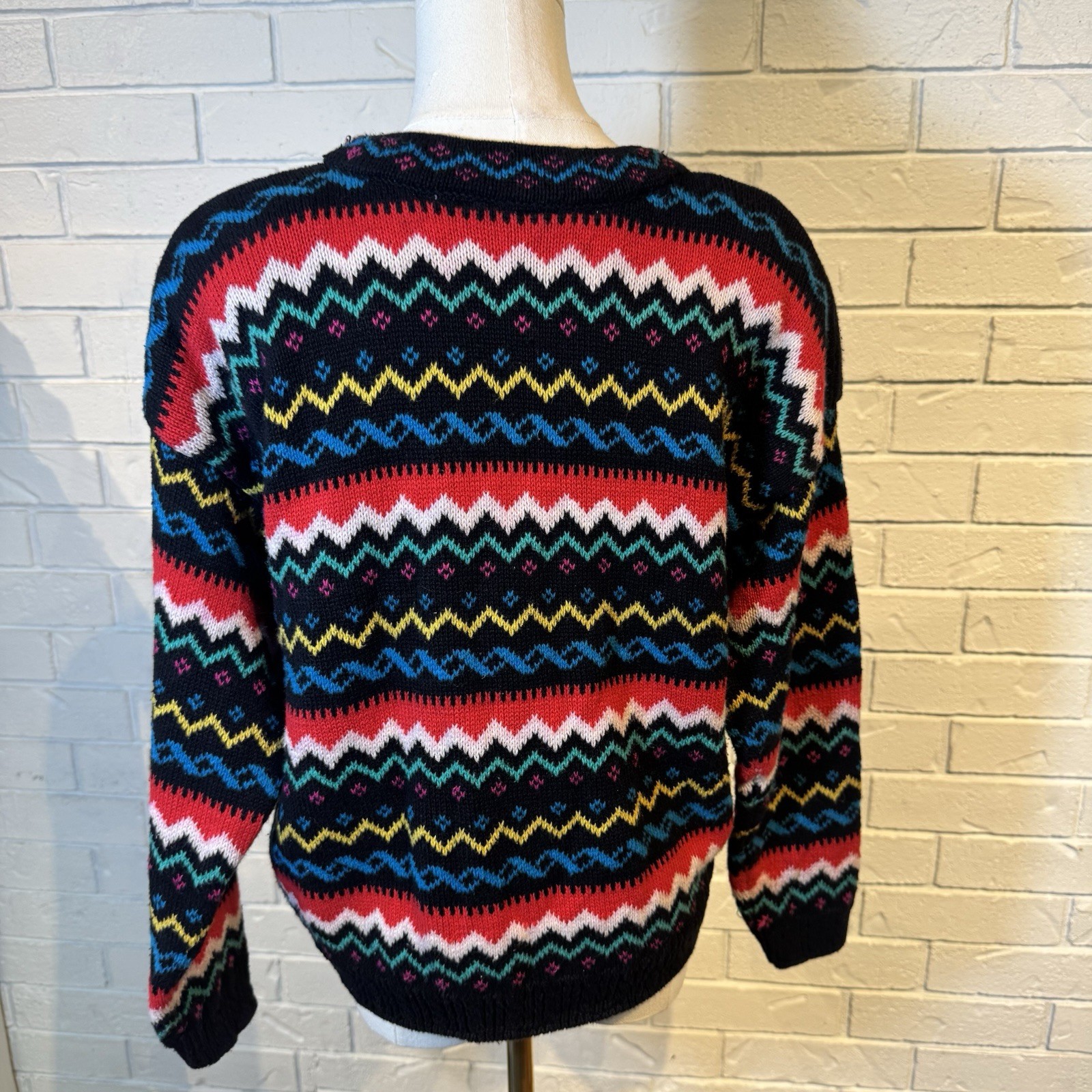 Vintage 80s 90s Chaus Sport Muticolor Sweater Womens M