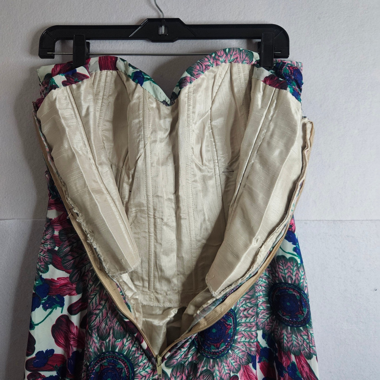 Vintage Strapless Floral Medallion Print Maxi Gown Pink Teal Beaded Bodice 27W