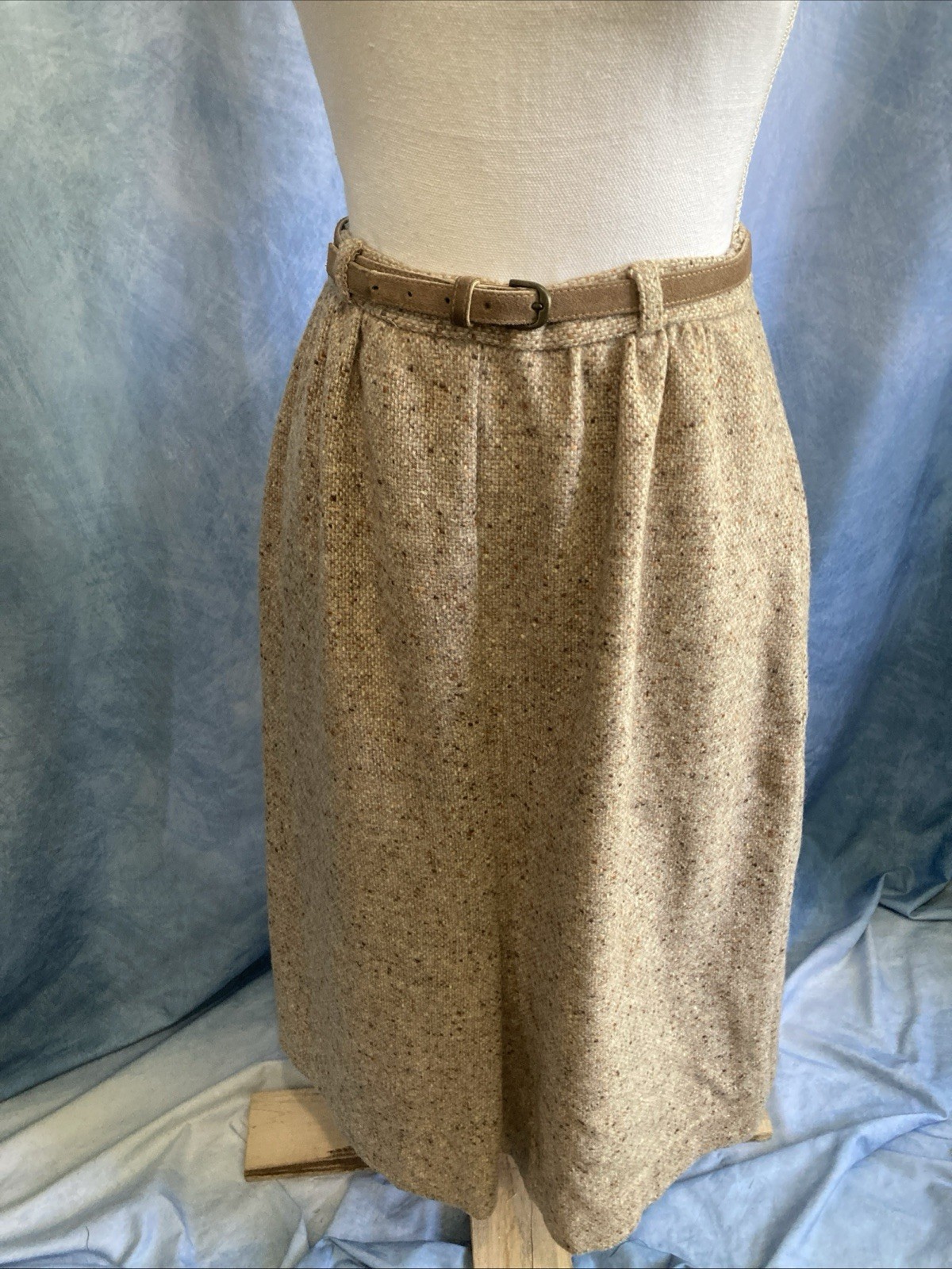 Vintage 70s John Meyer Tweed Midi Skirt Ribbon Hem Beige Wool Blend Size 12