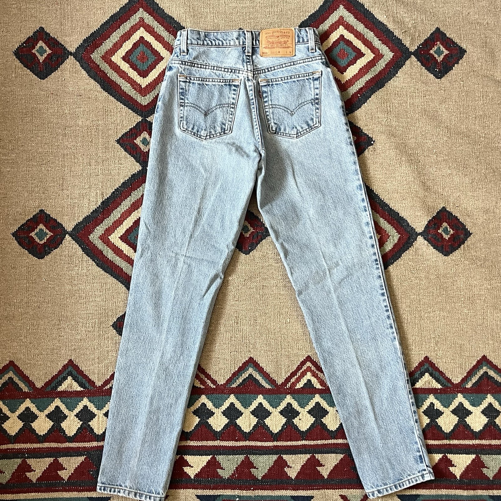 Vintage 90s Levi’s 550 Jeans Women’s 27×32 USA Made Relaxed Tapered Leg