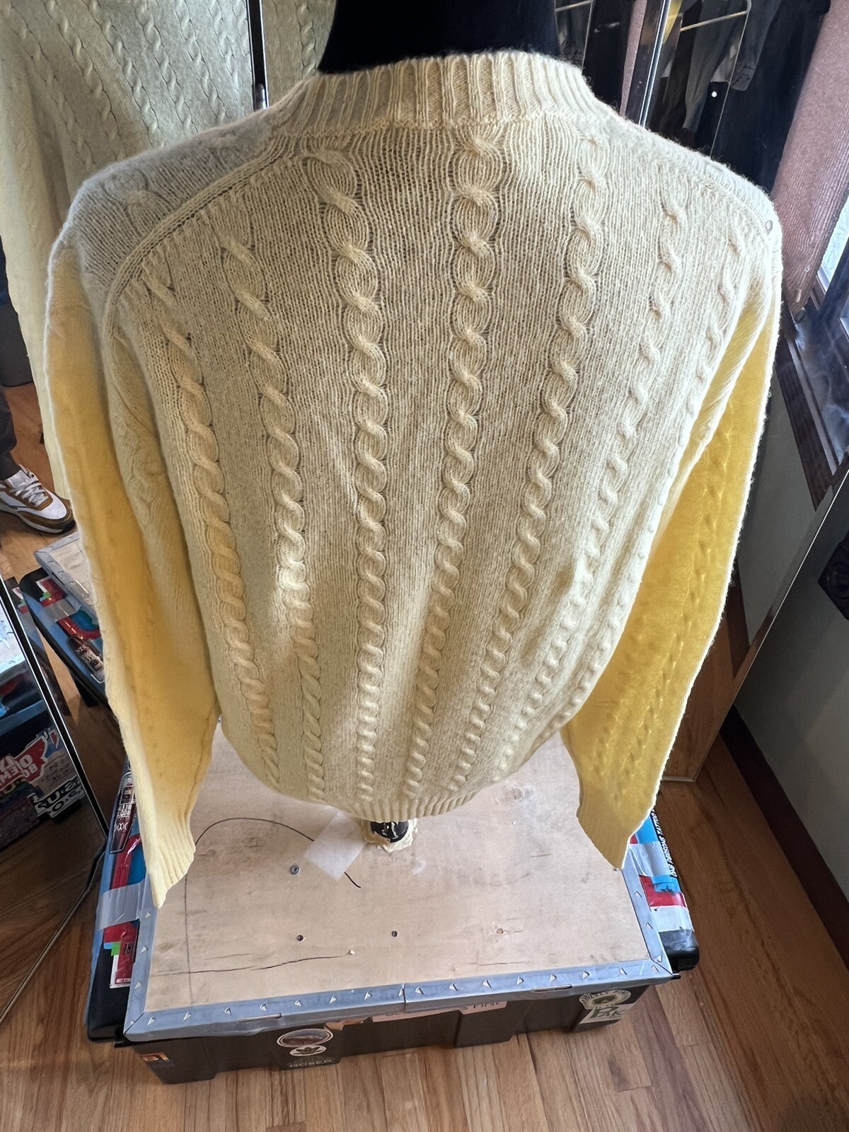 Lord And Taylor Virgin Wool Sweater Yellow British Hong Kong Size L Mans Shop