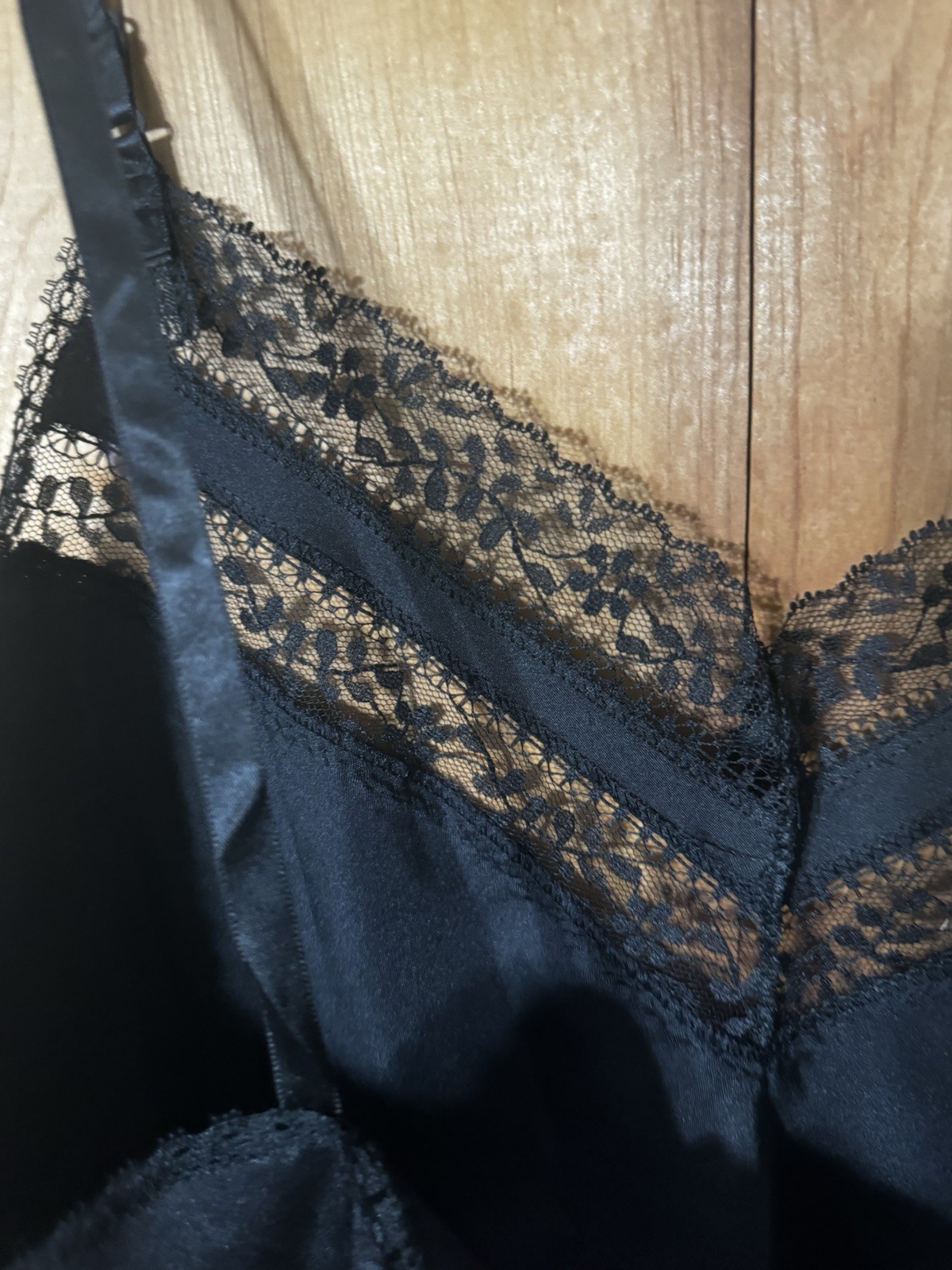 VTG 1980s Black Lace Trim Cami Women’s Medium EUC Bonne Nuit