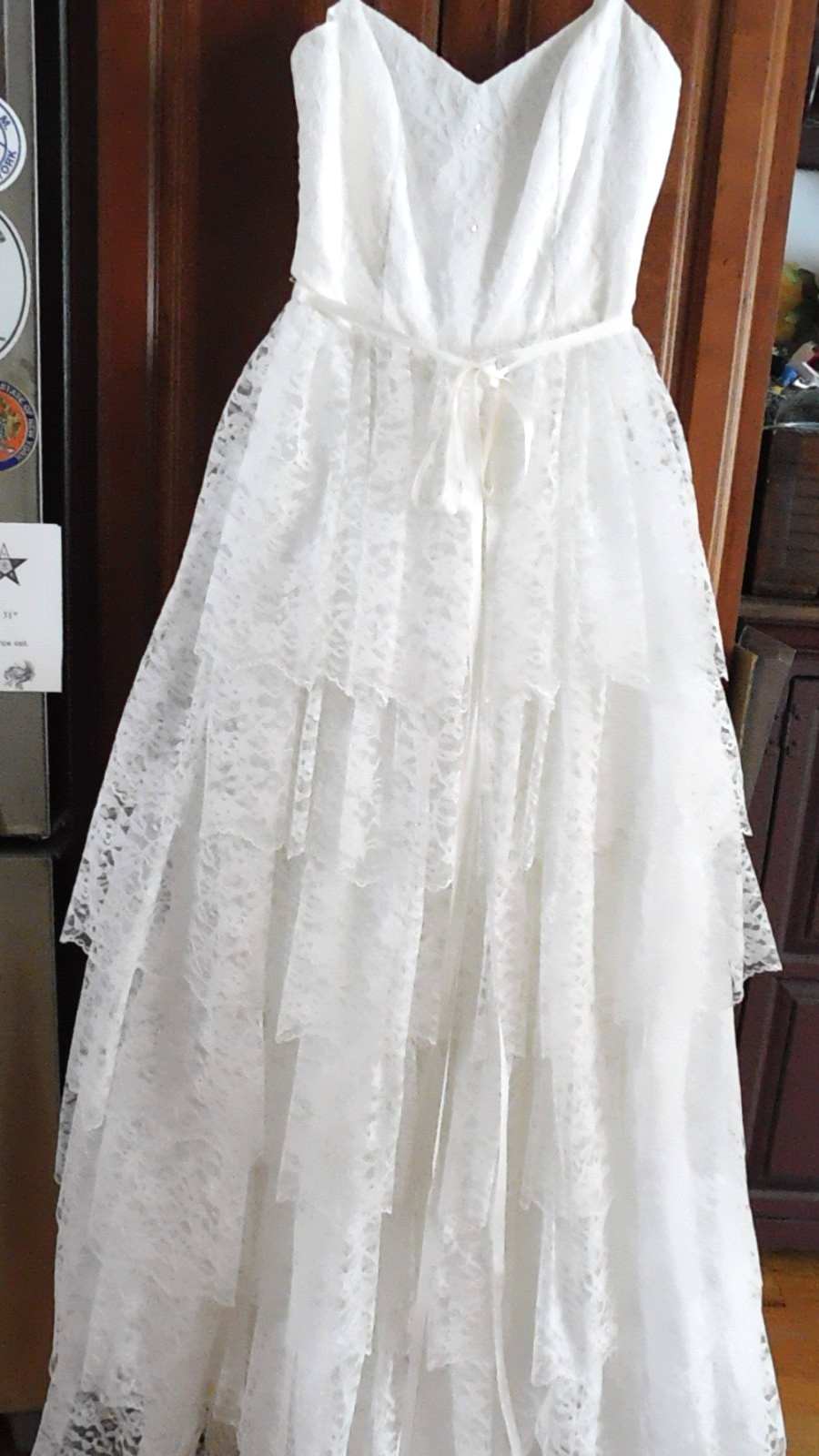 Vintage White Layered Lace Gown Fitted Bodice-Spaghetti Straps Sz 7/8