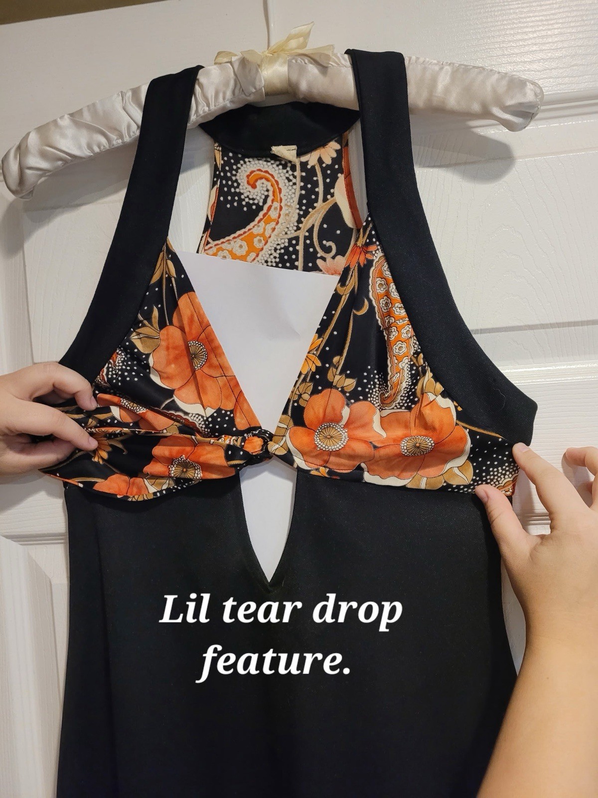 Vintage Maxi 70s Dress With Floral Print