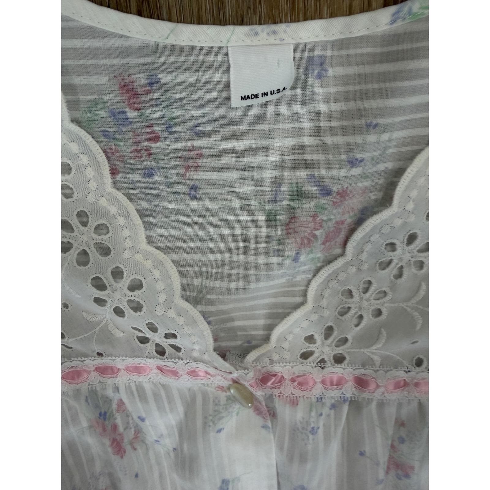 Sears VTG Floral Eyelet Lace Nightgown Women M White Pink Housecoat USA Coquette