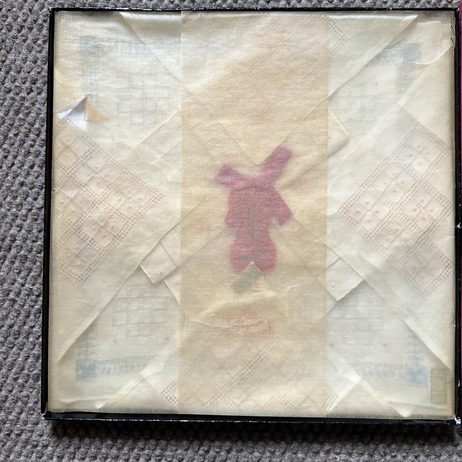 Vintage SCHIAPARELLI Handkerchiefs In Original Box.