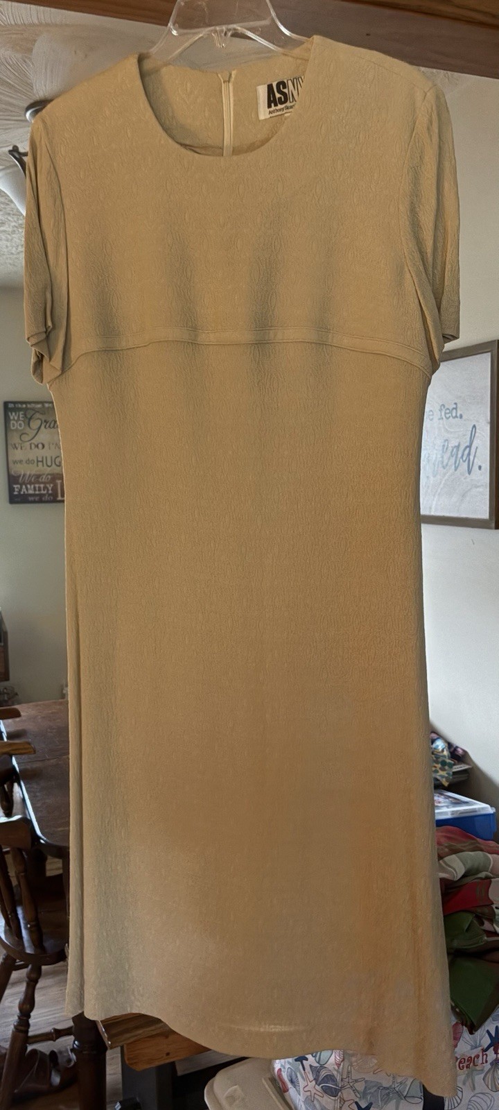 Vintage *NWT* Two Piece Dress & Jacket Set Anthony Sicari Size 12-Beige