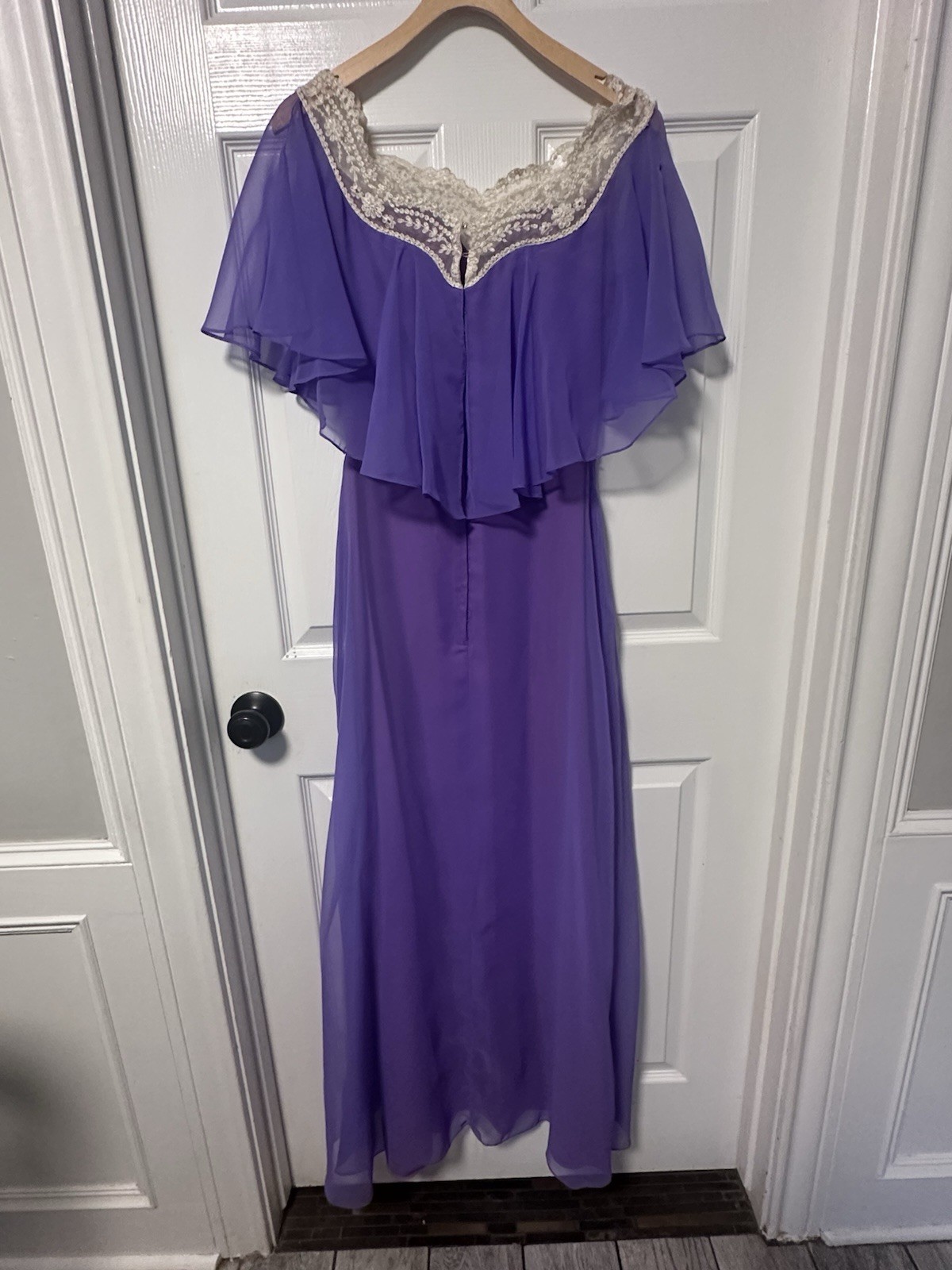 Vintage 1970s 1980s Women’s Lilac Purple Long Formal Dress Gown Size S A Line