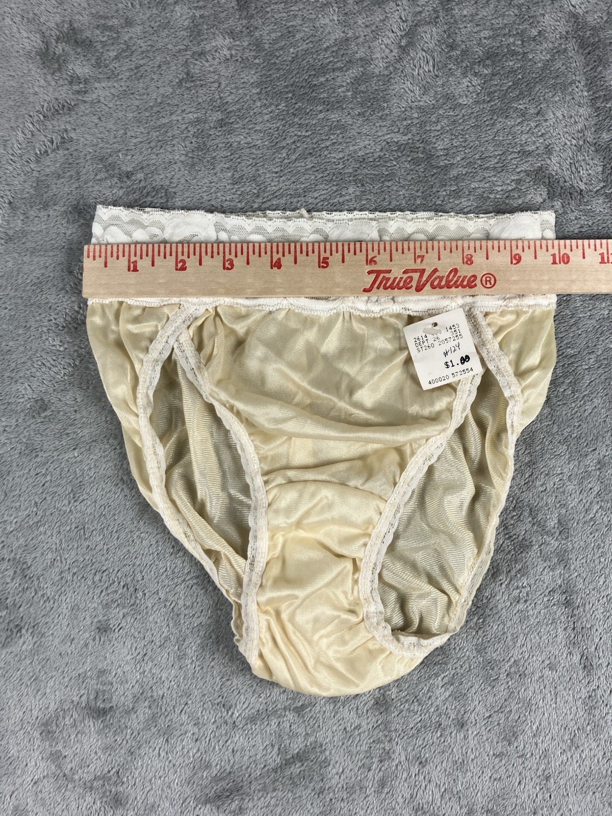 Vintage Kiki Bikini Brief Panties Yellow Gold Nylon w/Lace Waist Size 5 Small