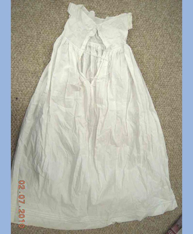 1800s antique VICTORIAN COLONIAL CHILD UNDERGARMENT dress #3 redwork monogram