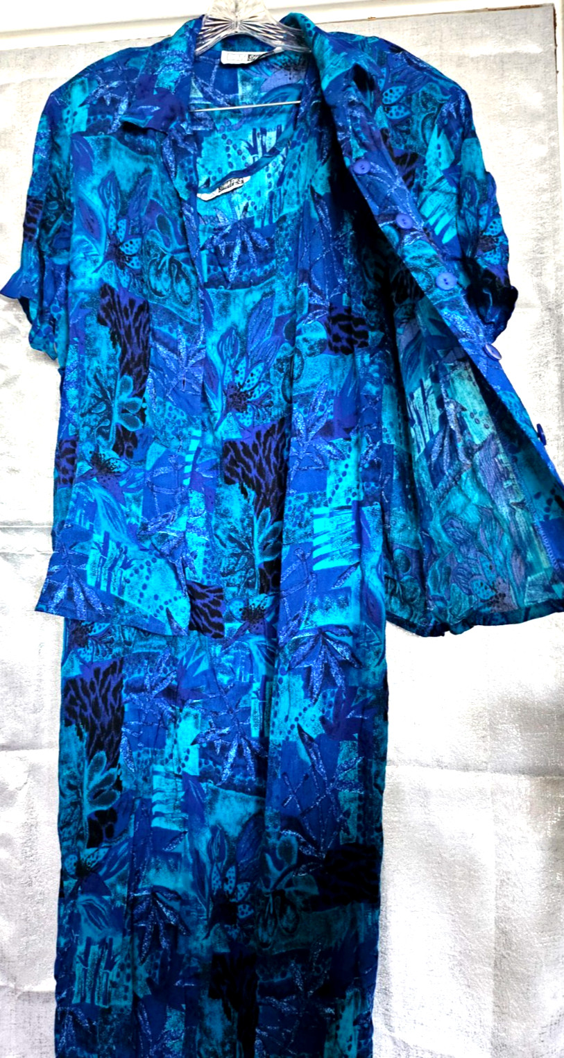 Vintage C.M Shapes Woamen 2Pc Blouse & Dress 1X Blue Floral