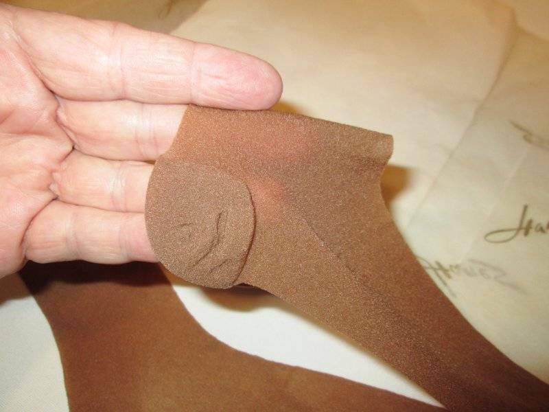 NOS Vtg HANES Cantrece Stockings 2 Pair Hosiery 100% Nylon Seamless 9.5 10 10.5