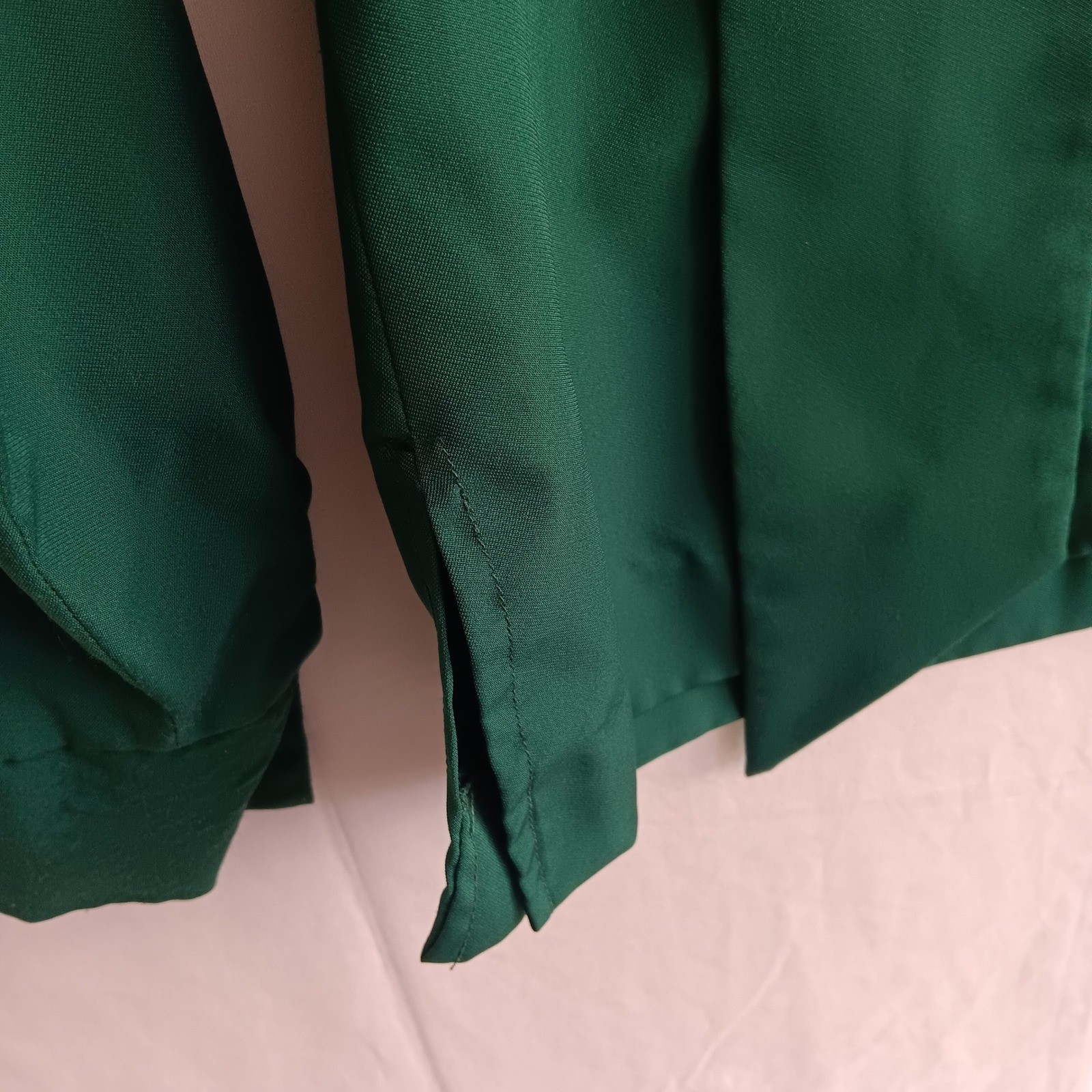 Careerlook Blouse Women Medium Green Excellent Vintage Tie Neck Button Up Top
