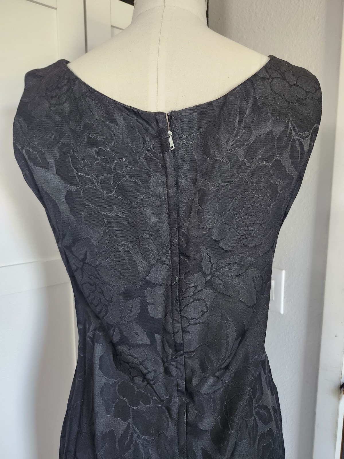 VTG 50s 2 PC Shift Dress & Jacket Coat Rhinestone Buttons Lined Floral Brocade
