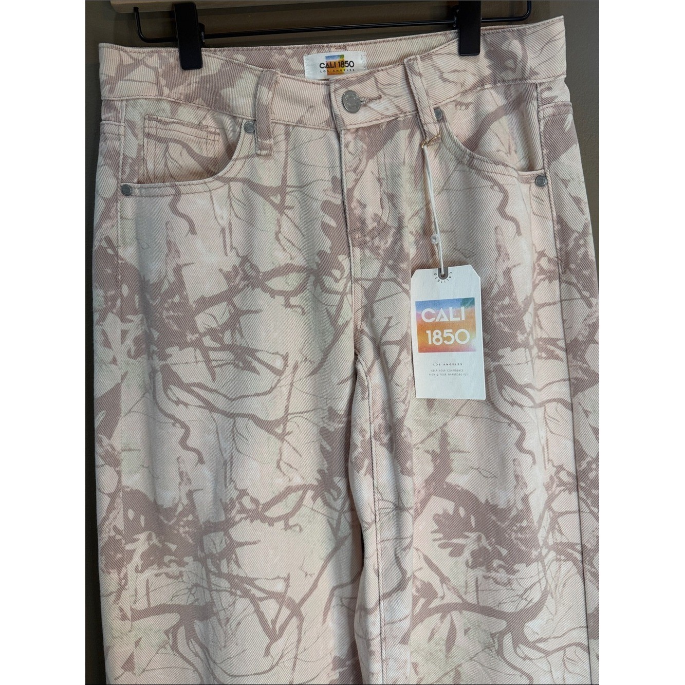 Cali 1850 Pink Camo Wide Leg Low Rise Jeans NWT 26
