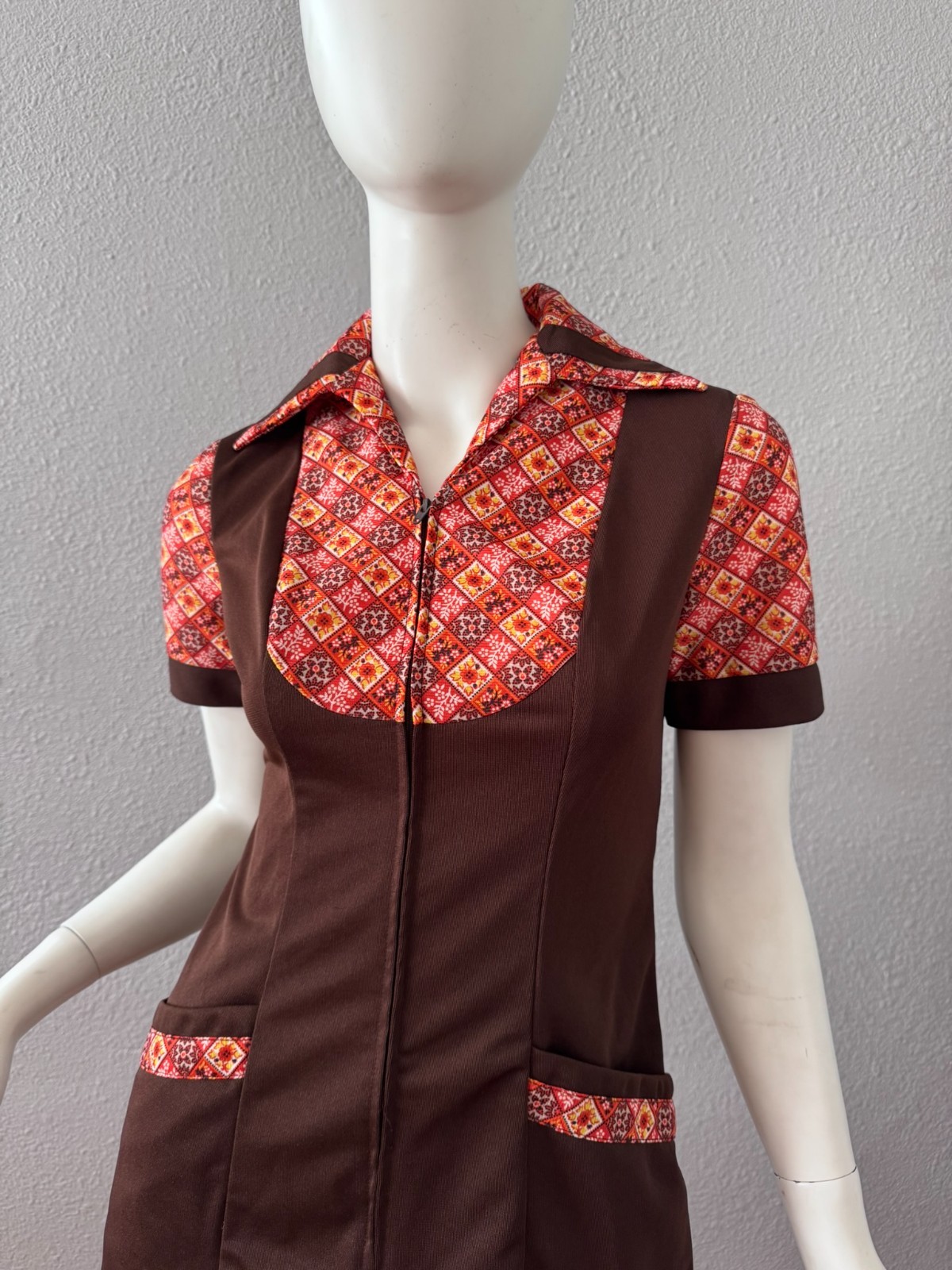 Vintage 70s Retro Zip Front MOD Crest Careers Uniform Dress S