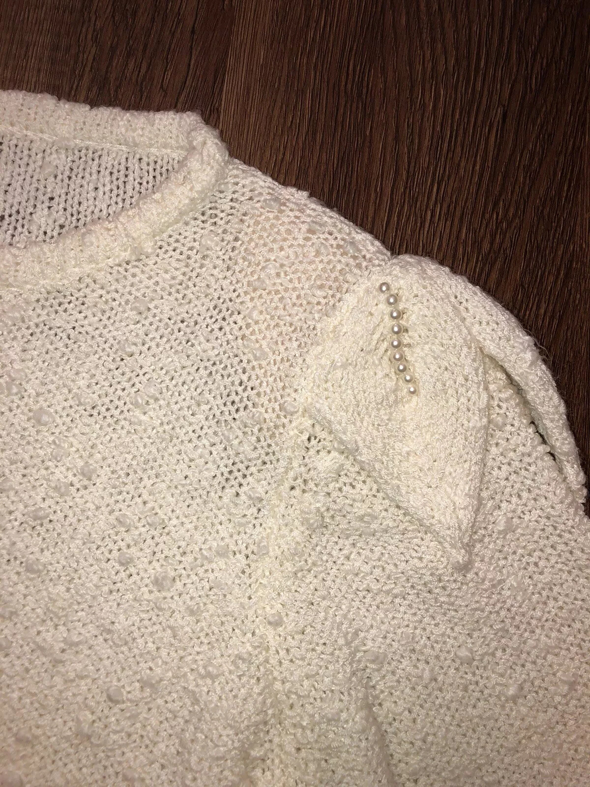Vintage ‘70s Le Roy Knitwear Ivory Nubby Boucle Sweater Pearl Shoulder Detail M
