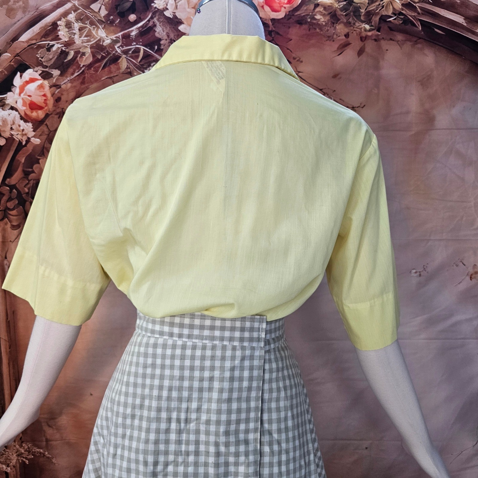 Vintage 1960s Yellow Button Down Blouse Short Sleeve Dacron Cotton Shirt Size 38