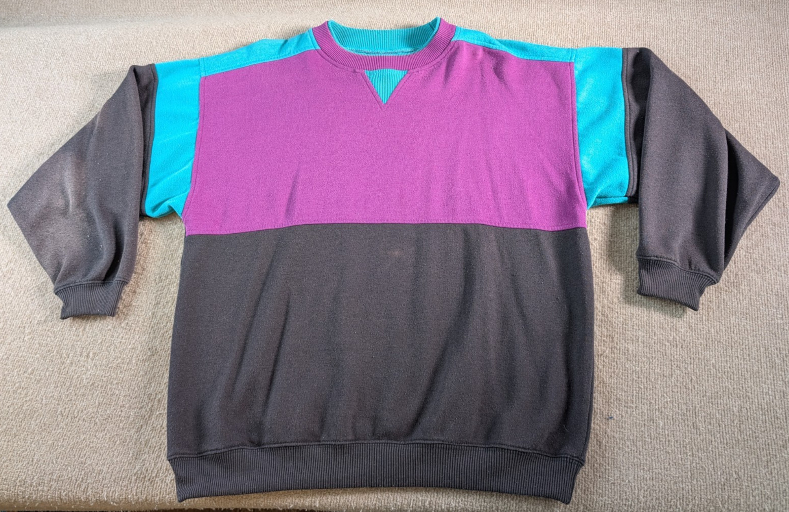 VTG Jordache International Sport Pullover Sweater Large? Black Purple Colorblock