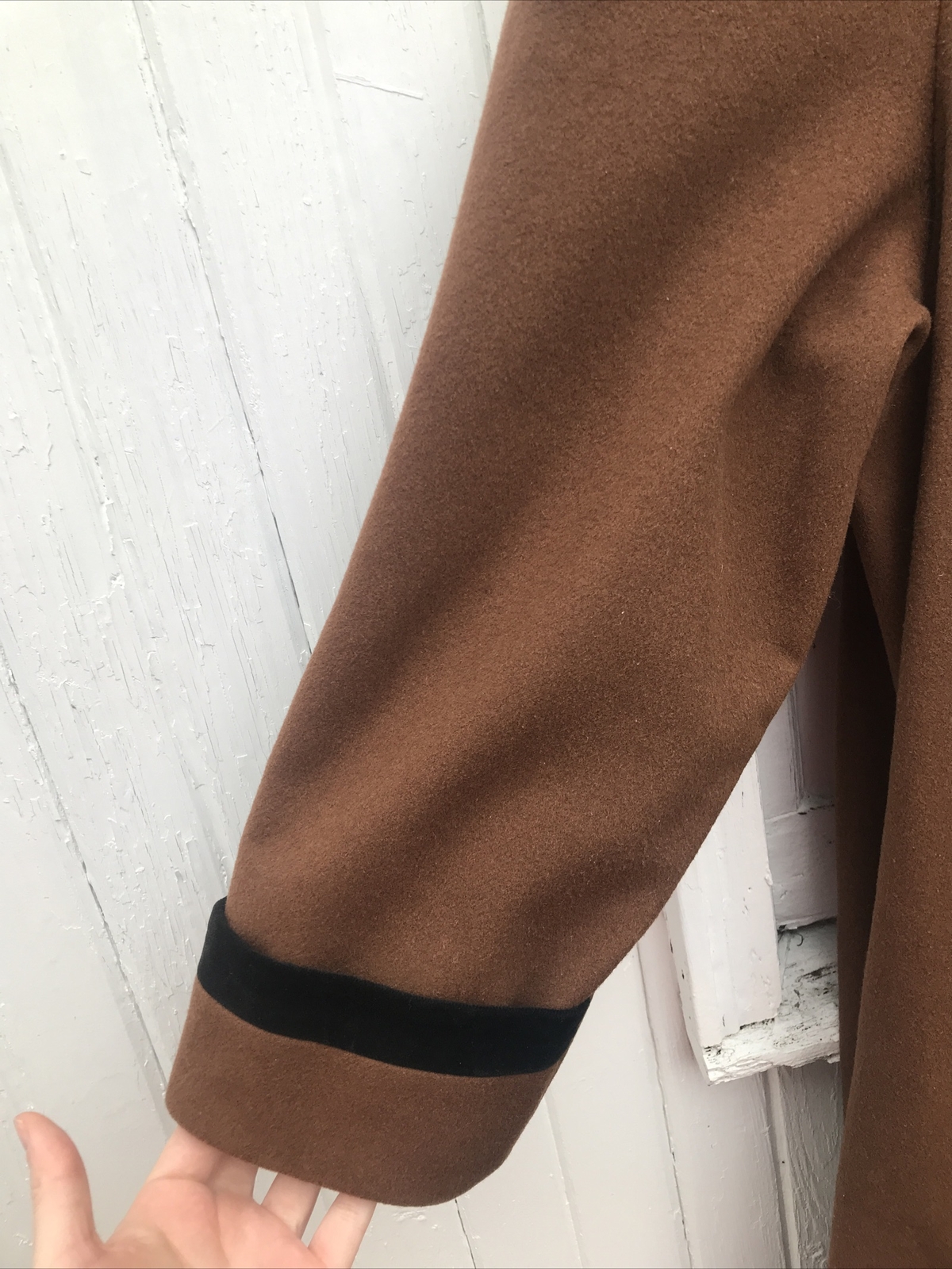 VTG Women’s Coat 80s 90s Russia Brown Size 10 Black Detail International Scene