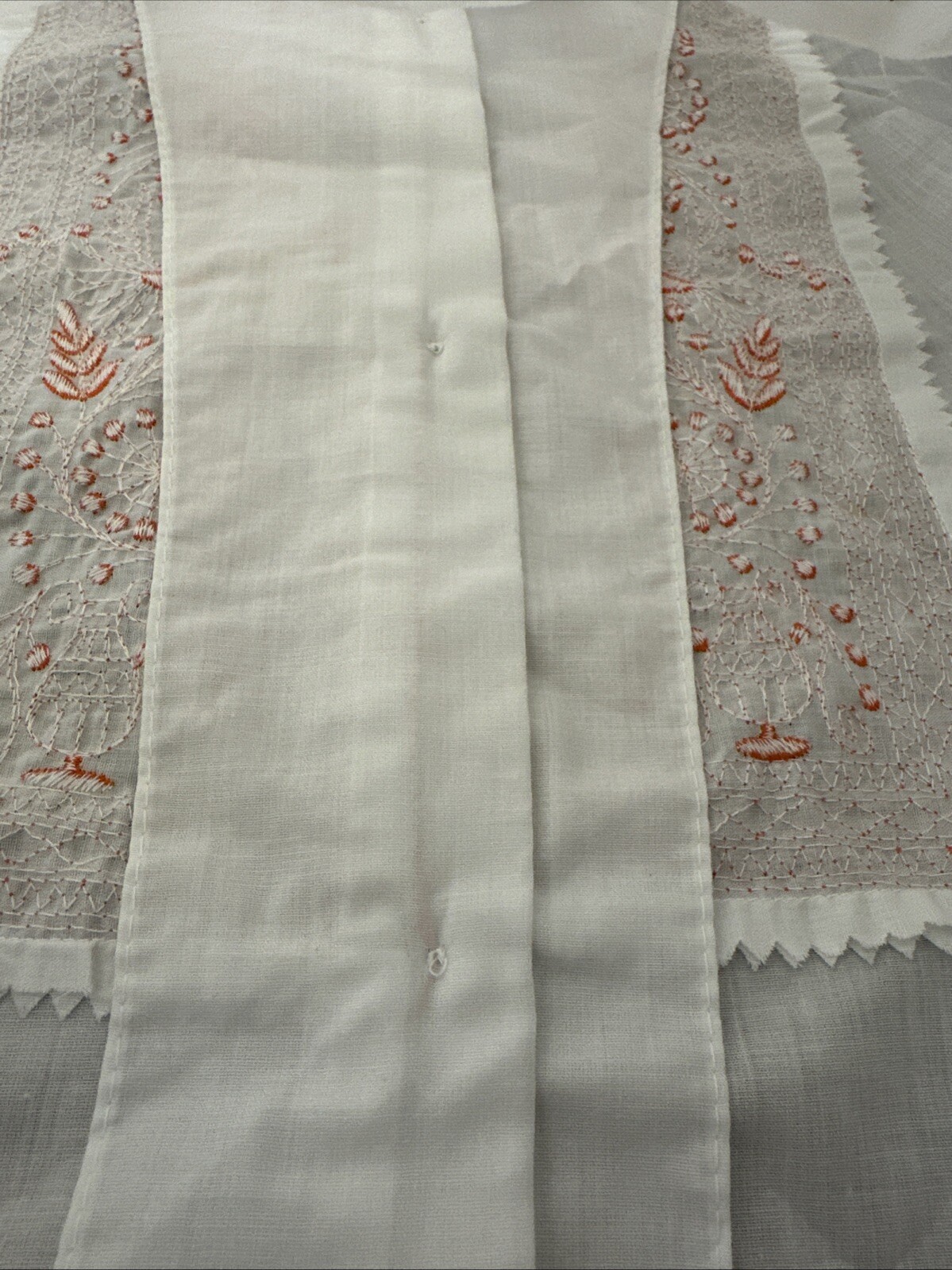 MAJESTIC Vtg 60-70s White Orange Embroidered 3/4 Sleeve Blouse Sz 16