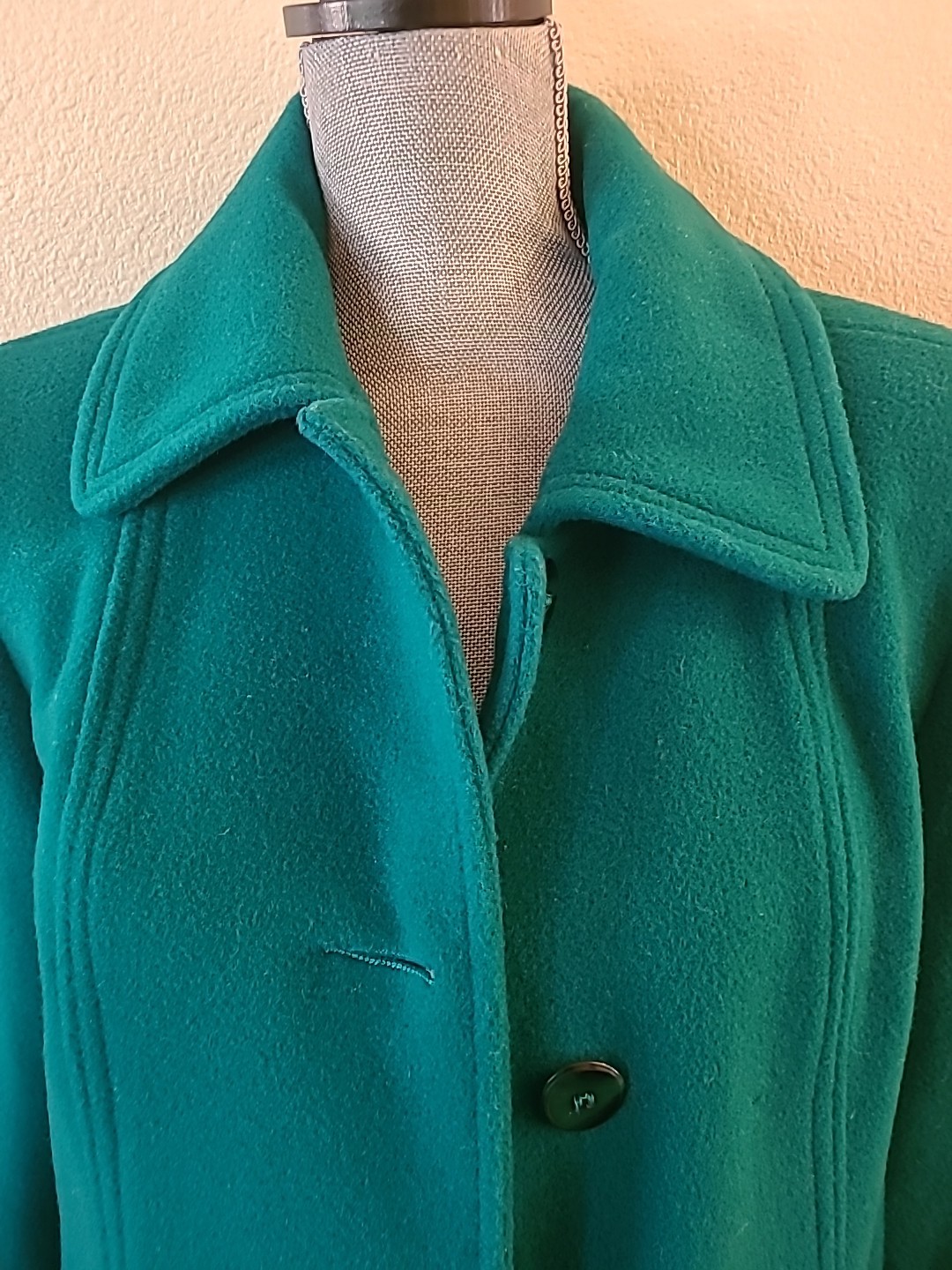 Herman Kay Wool Blend Mid Lengh Coat Size 10 Made In USA