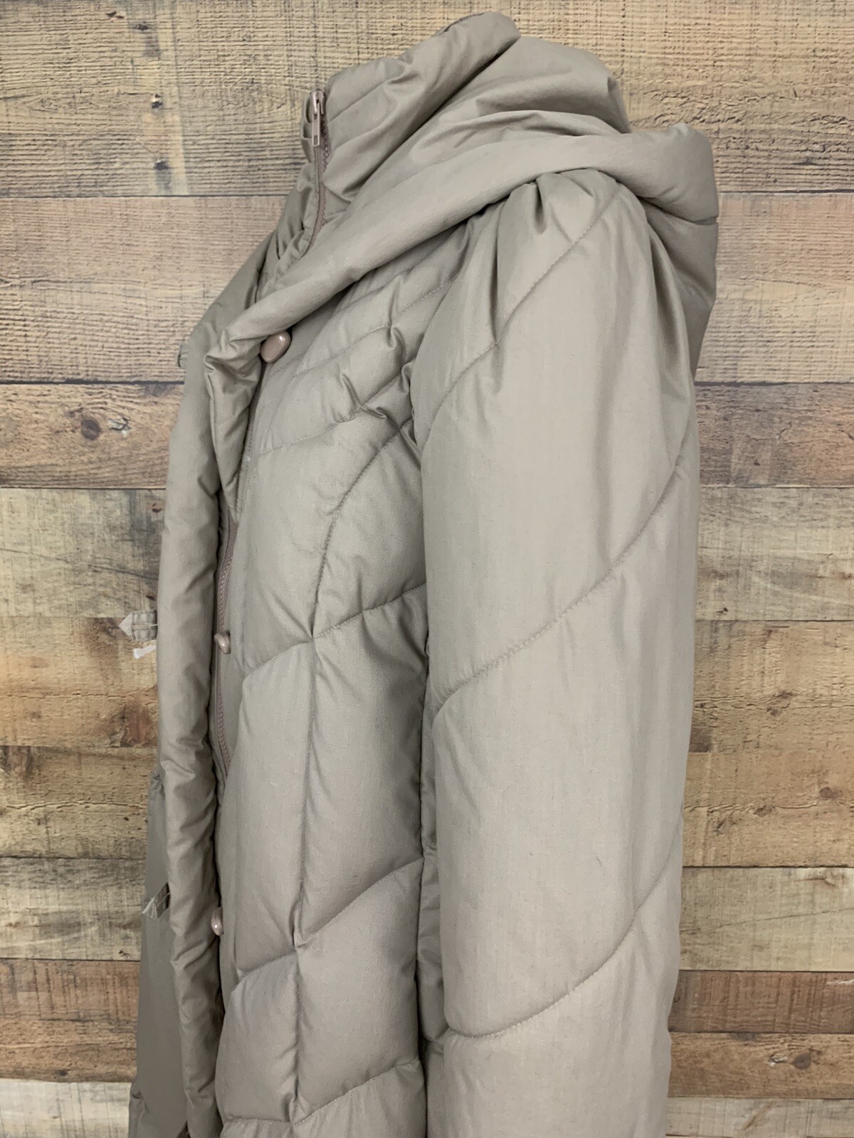 Vintage 1980’s Foxland Lanson Quilted Down Filled Coat Size Large Hooded